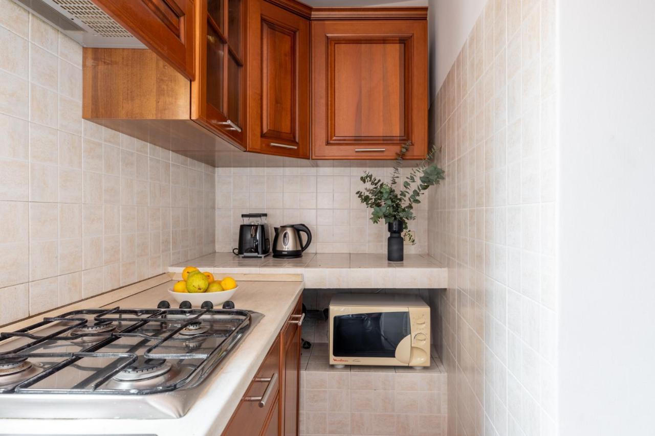 Iflat Charming Apartment Near Piazza Venezia Рим Екстериор снимка